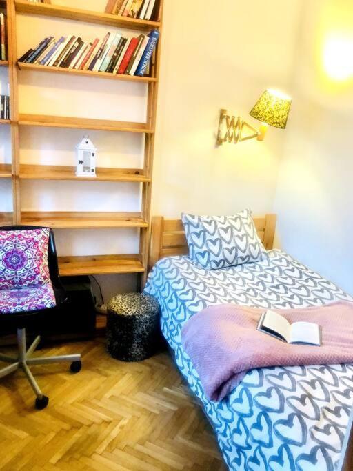 Feel Like Home In วอร์ซอ ภายนอก รูปภาพ